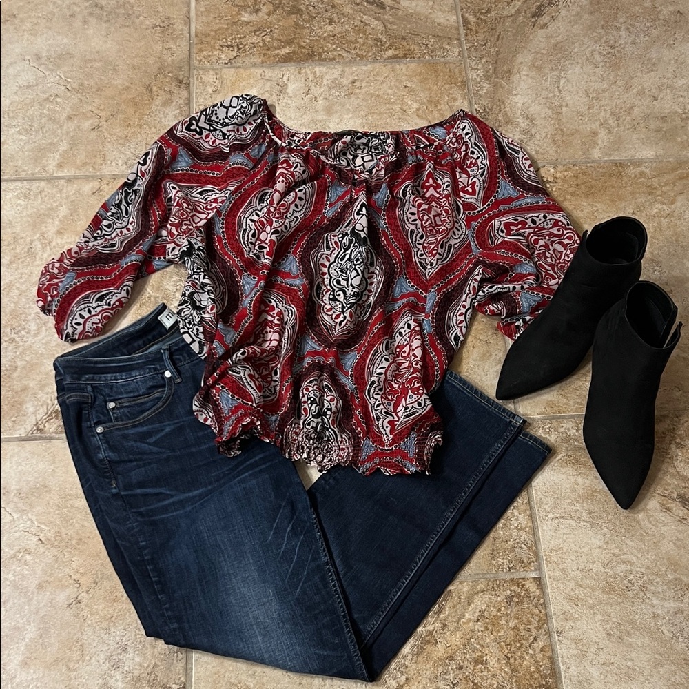 Daisy Fuentes Red and Black Paisley Blouse